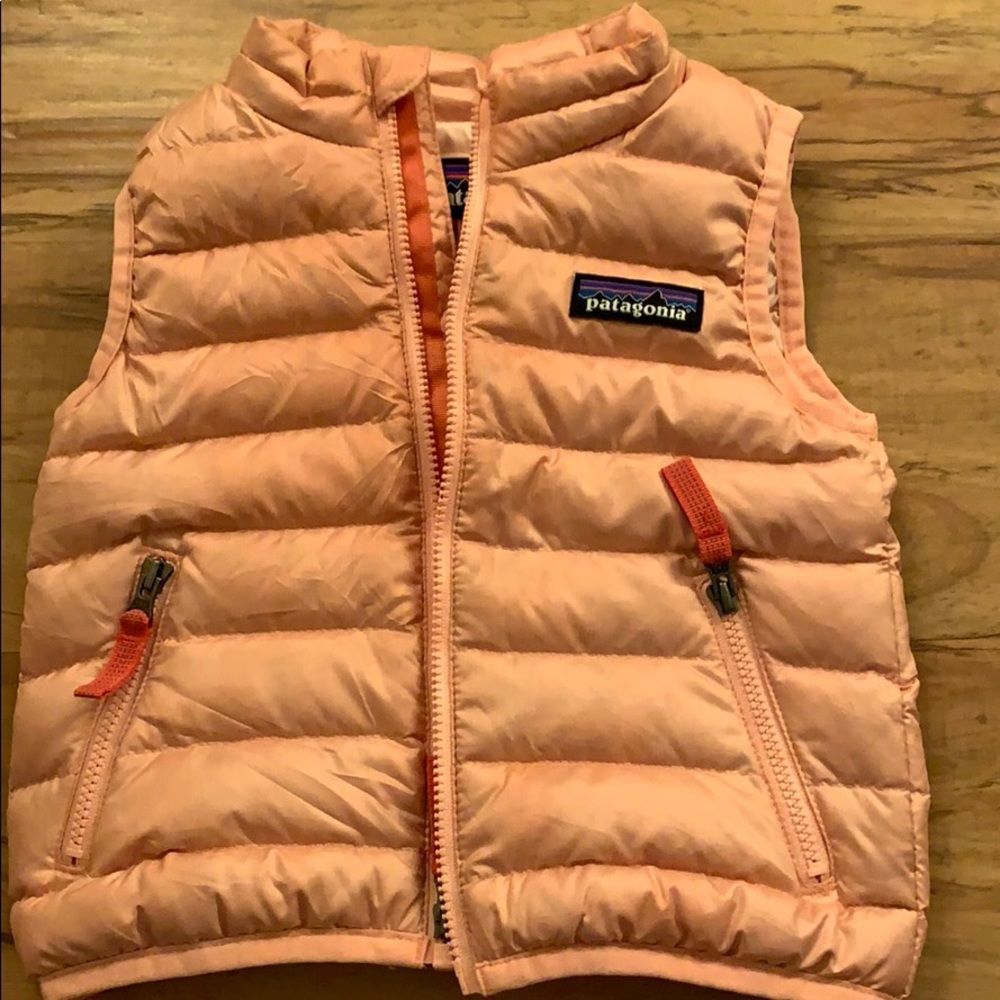 Baby girl Patagonia down vest